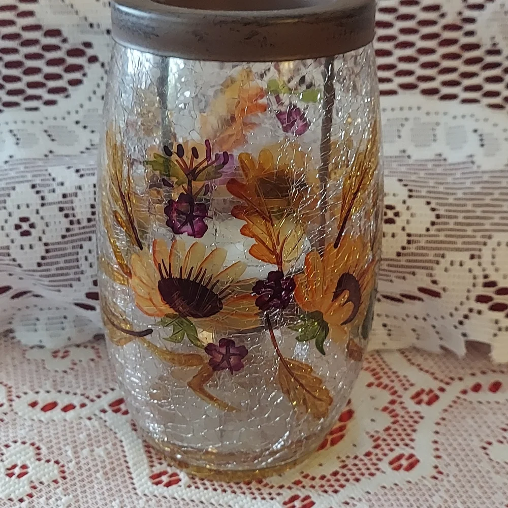 Crackle Glass Tealight Holder - Picture 3 of 5